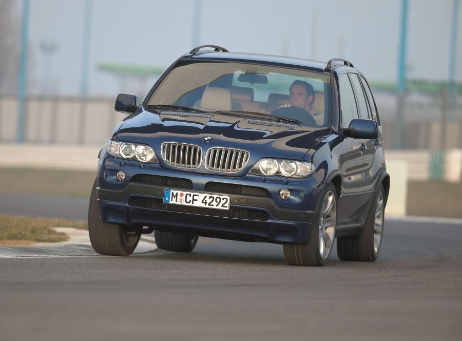  BMW X5 4.8is (E53) 2004 года  (WW) (фото 4 из 29)